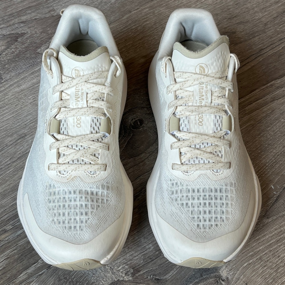 The‎ North Face AltaMesa 300 Women Trail Running Shoes Cream White NF0A8A9S US 8